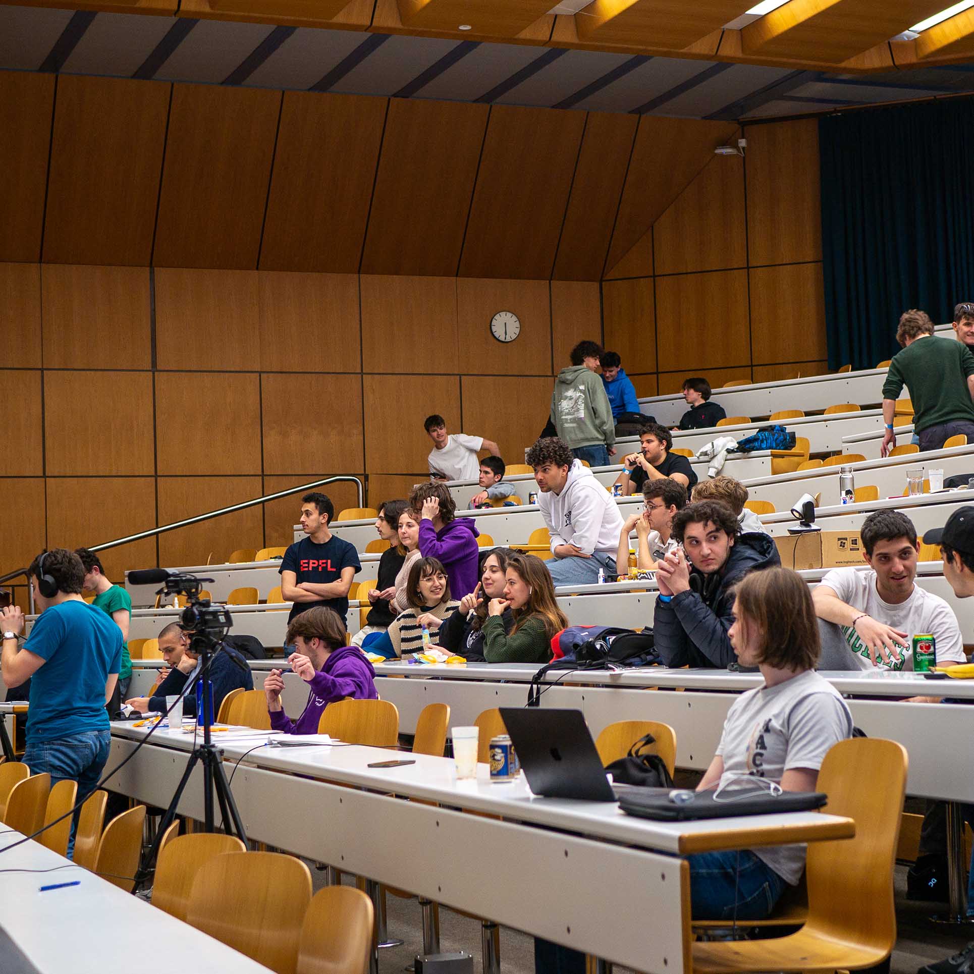 Avant les demi finales